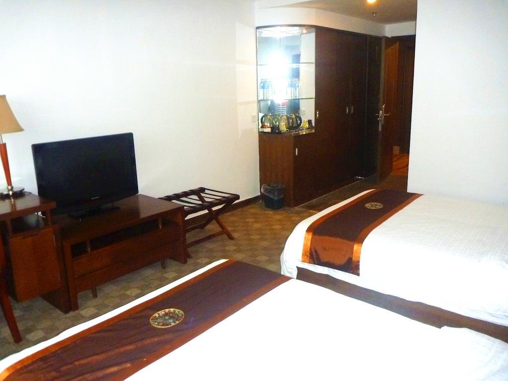 Shenzhen Futian Difu Hotel Huaqiangbei Branch Bagian luar foto